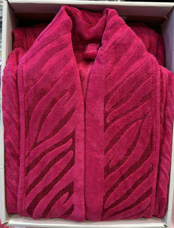 حوله تنپوش طرح زبرا سایز ۱۲۵ سرخابی