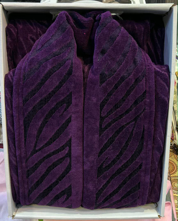 حوله تنپوش طرح زبرا سایز ۱۲۵ بادمجانی