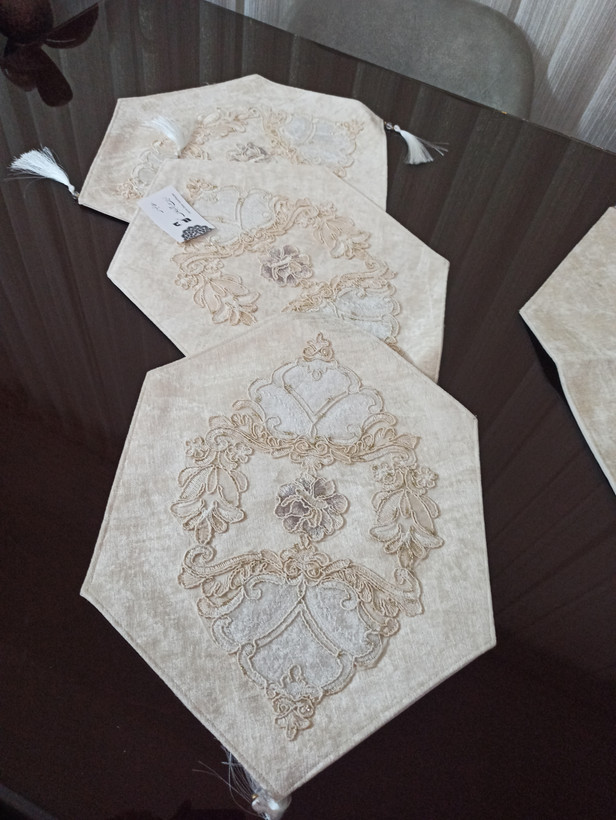 رومیزی مخمل 4تکه ،3عدد میز عسلی یک عدد جلو مبلی