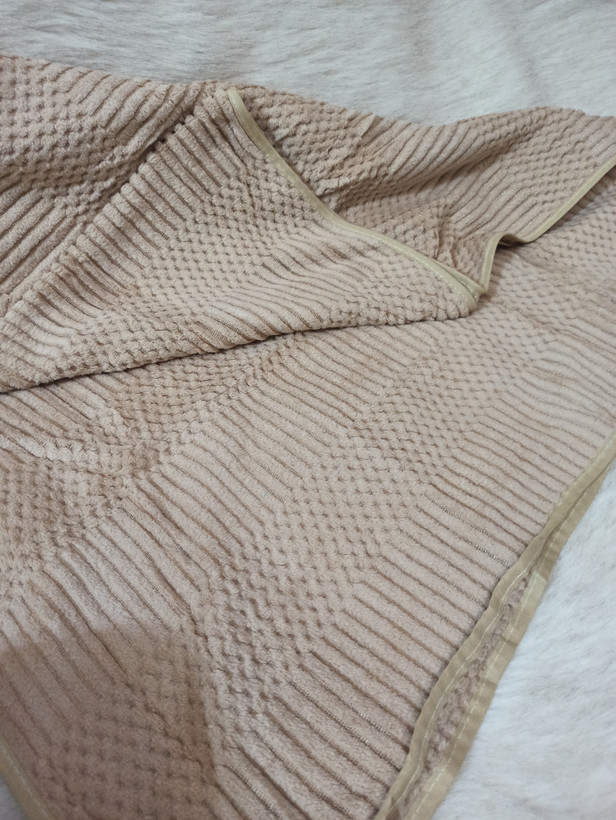 حوله استخری میکرو خرگوشی سایز 70*140 جذب آب بالا سبک مناسب استخر .باشگاه .مسافرت