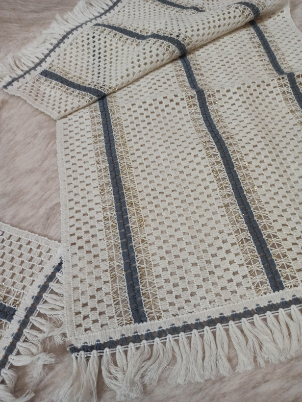 رومیزی مکرومه ترند مینیمال3 تکه اندازه میز عسلی 30*30حلو مبلی 77*40