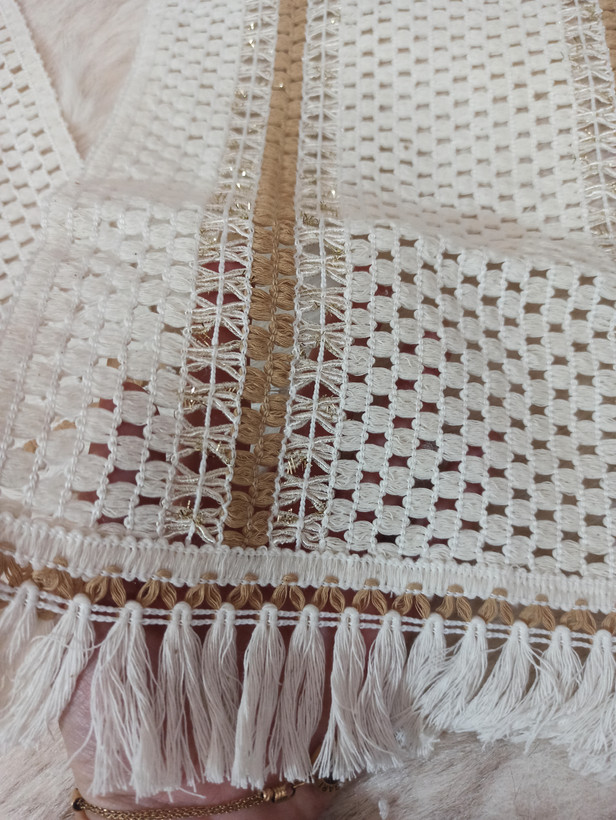 رومیزی مکرومه ترند مینیمال3 تکه اندازه میز عسلی 30*30حلو مبلی 77*40