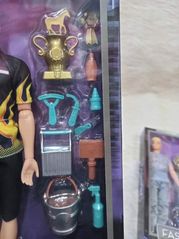 عروسک باربی متحرک خانوادگی